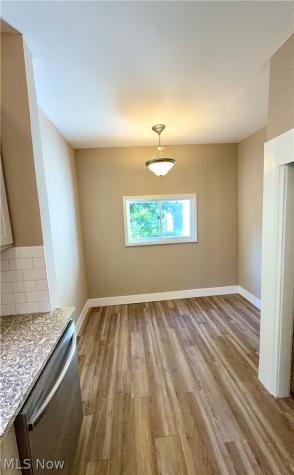 13127 Cedar Road Cleveland Heights OH 44118