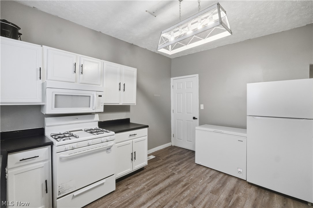 9706 Sophia Avenue Cleveland OH 44104