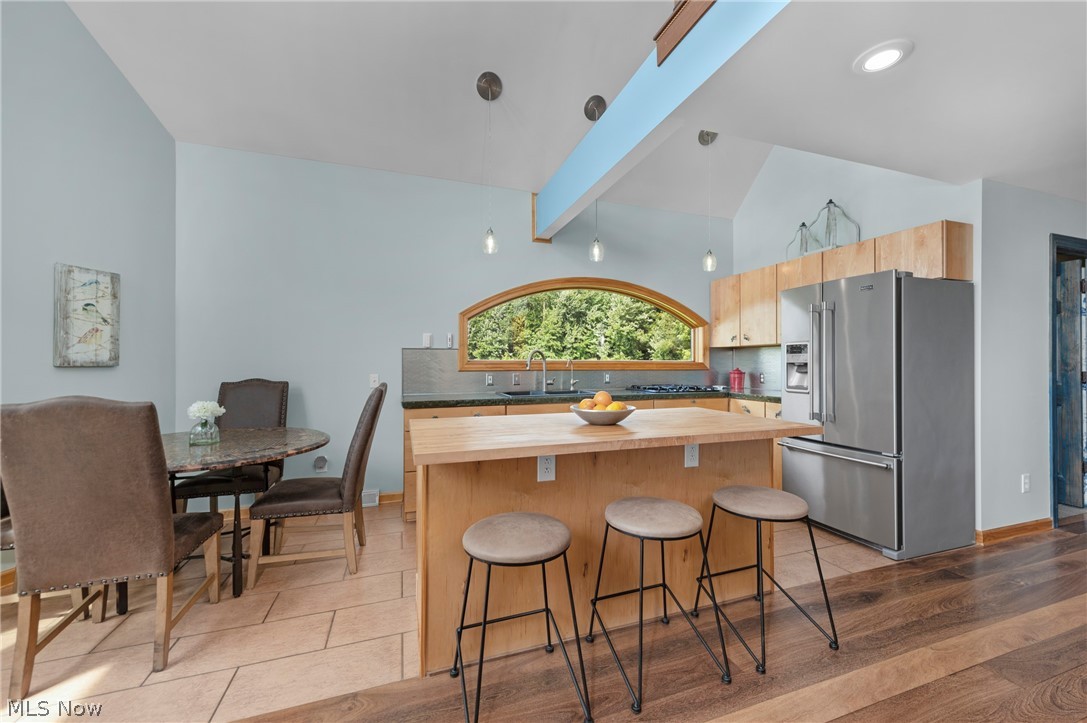 3081 Butler Road Wakeman OH 44889