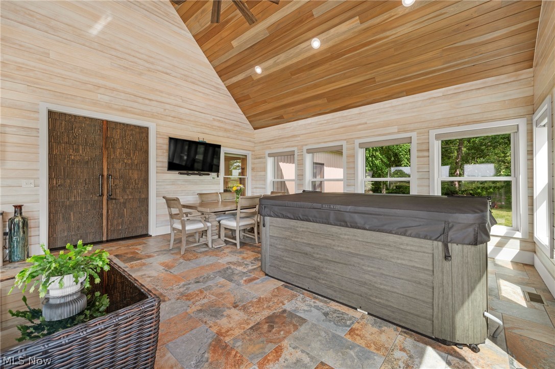 3081 Butler Road Wakeman OH 44889