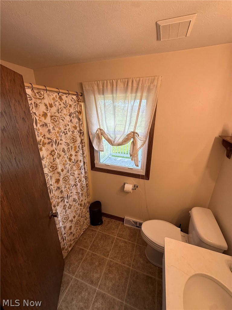 3838 Oakridge Drive Louisville OH 44641