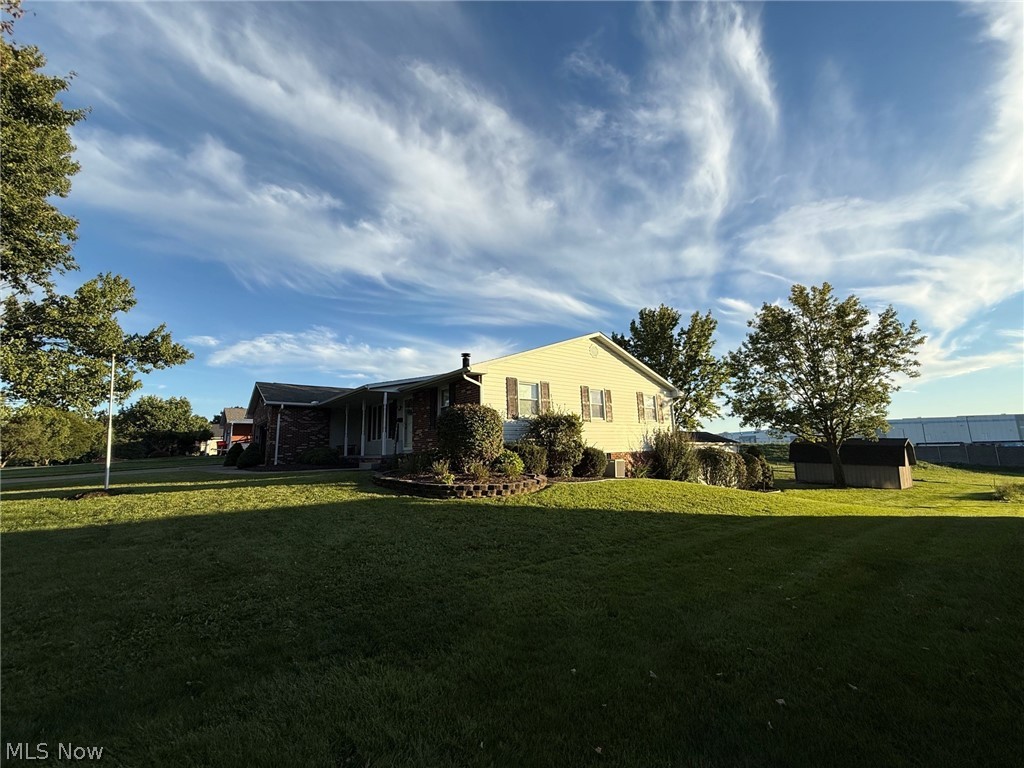 3838 Oakridge Drive Louisville OH 44641