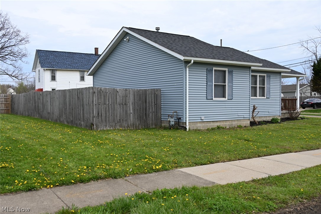 715 6th Street NE Canton OH 44704