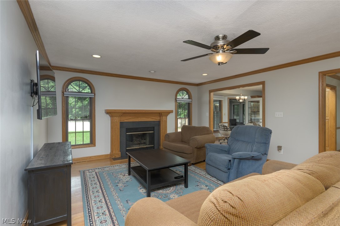 238 Shenandoah Boulevard Barberton OH 44203