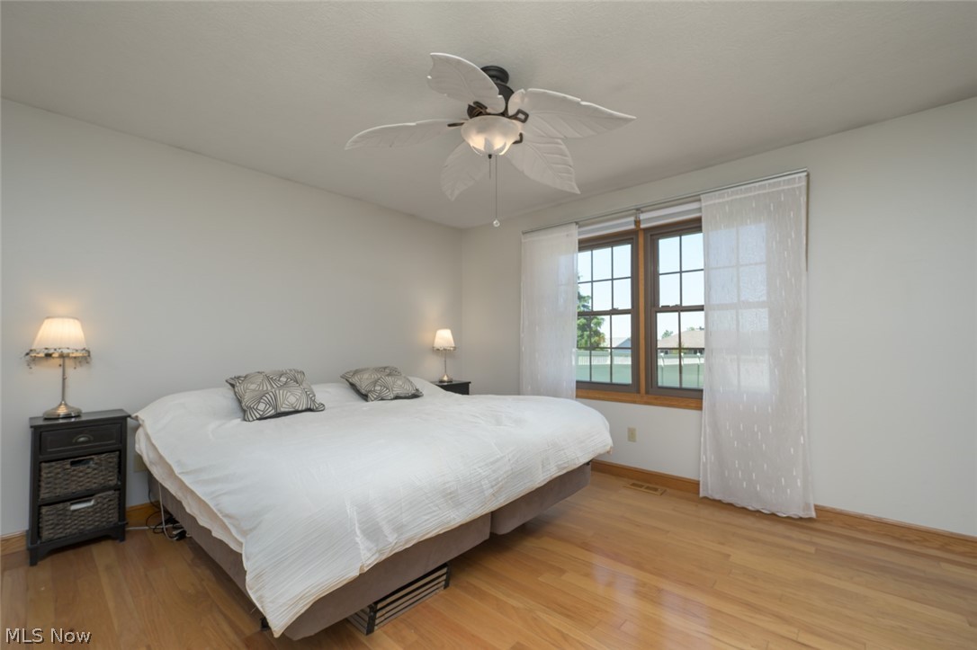 238 Shenandoah Boulevard Barberton OH 44203