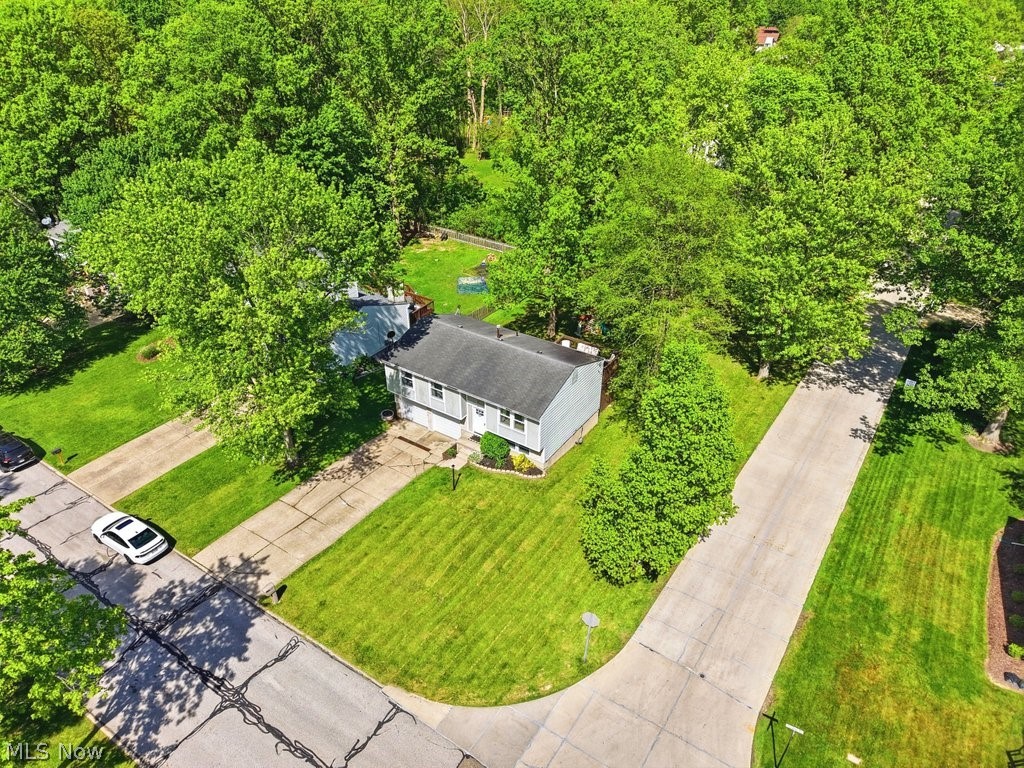10087 Pirates Trail Aurora OH 44202