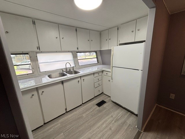 438 Westgate Dr. NE Warren OH 44484