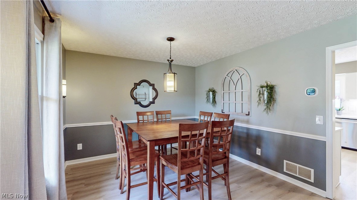 1547 Gulf Street NW Uniontown OH 44685