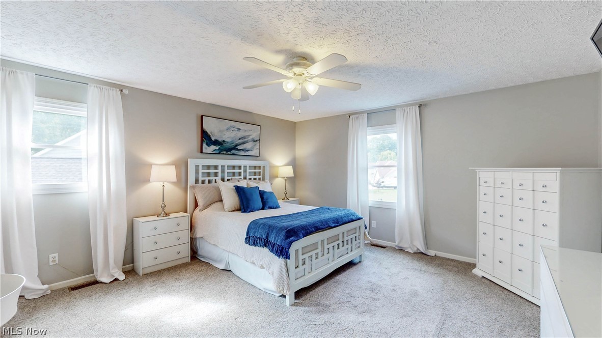 1547 Gulf Street NW Uniontown OH 44685