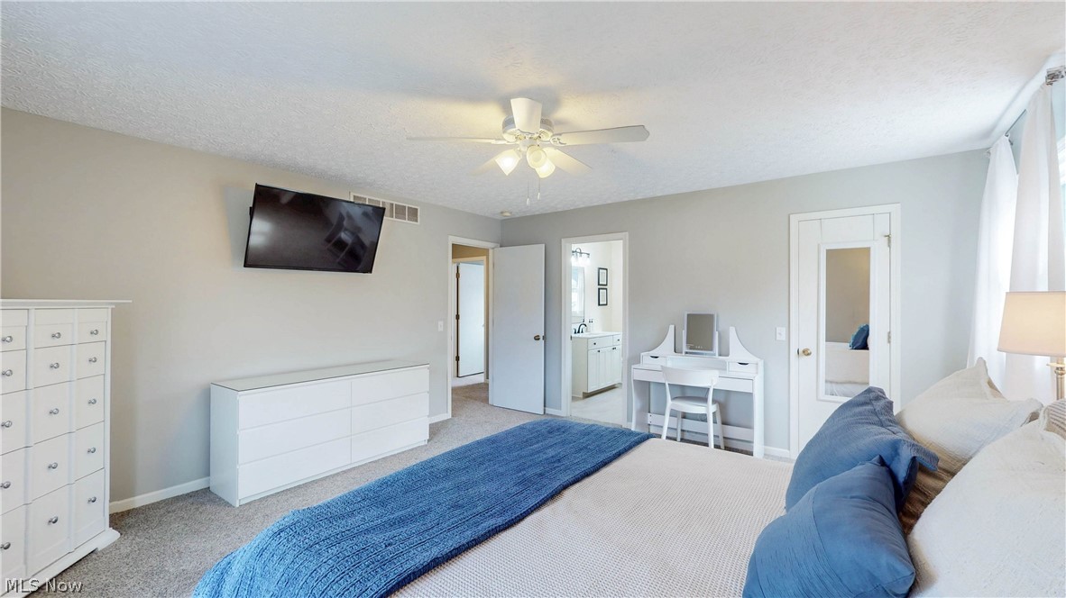 1547 Gulf Street NW Uniontown OH 44685