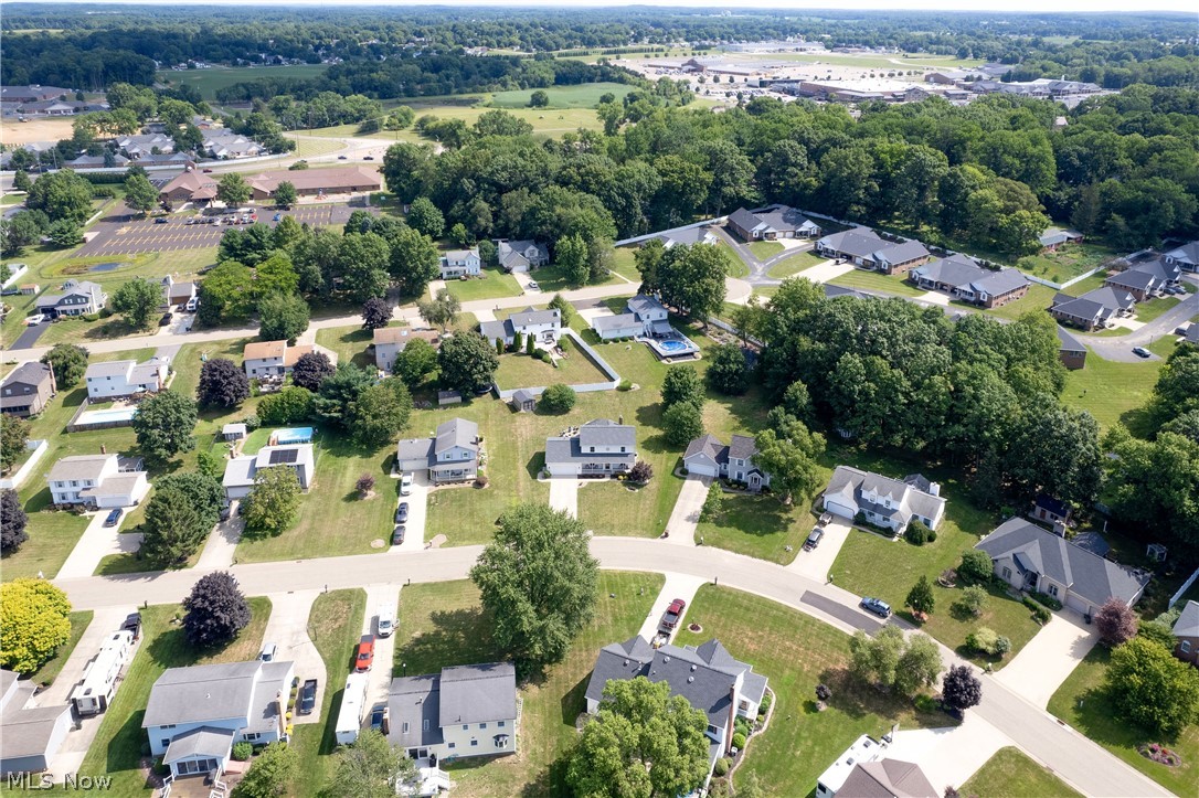 1547 Gulf Street NW Uniontown OH 44685