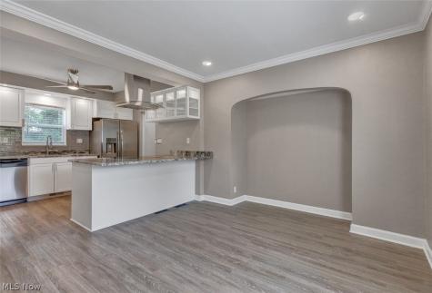 805 Greenwood Avenue Akron OH 44320