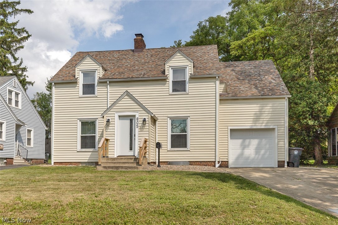 805 Greenwood Avenue Akron OH 44320