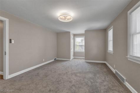 805 Greenwood Avenue Akron OH 44320