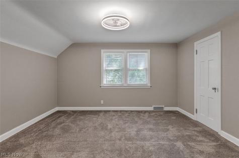 805 Greenwood Avenue Akron OH 44320