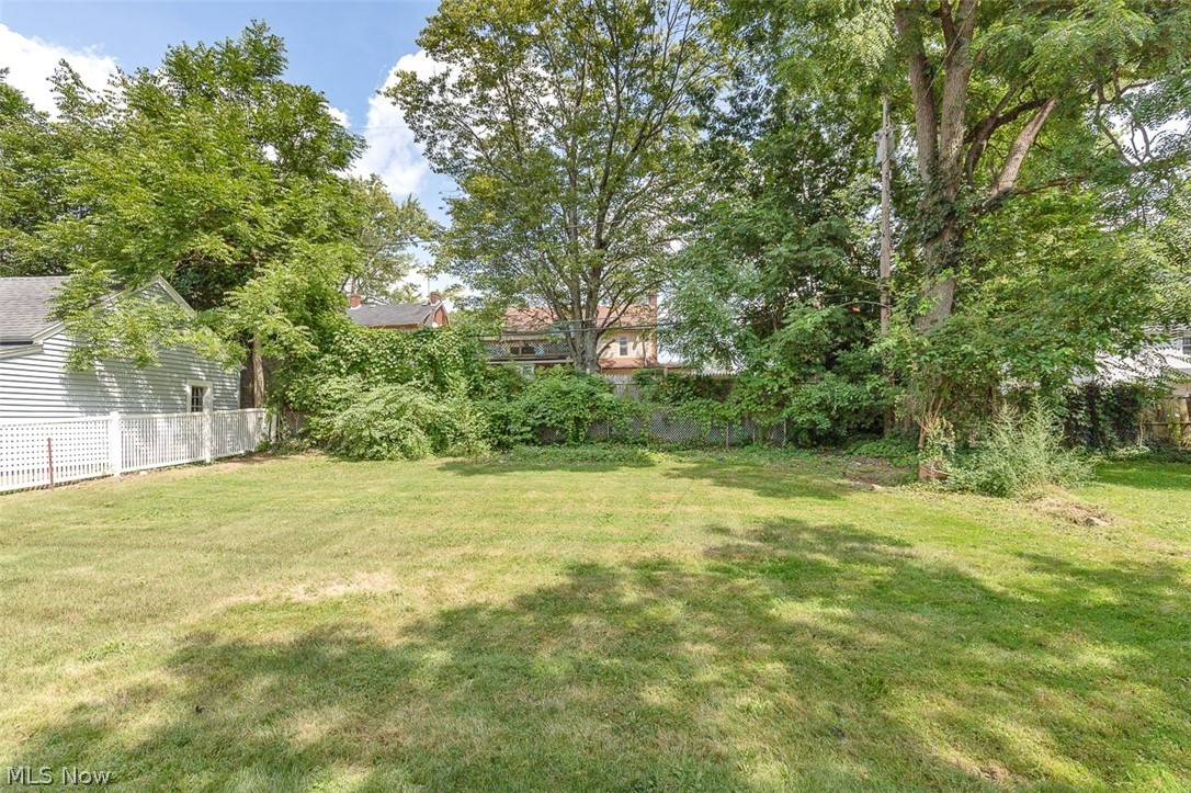 805 Greenwood Avenue Akron OH 44320