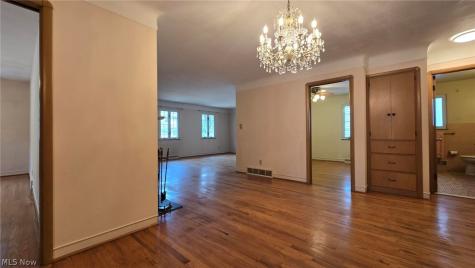 1190 Belle Avenue Lakewood OH 44107