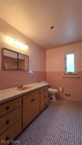1190 Belle Avenue Lakewood OH 44107