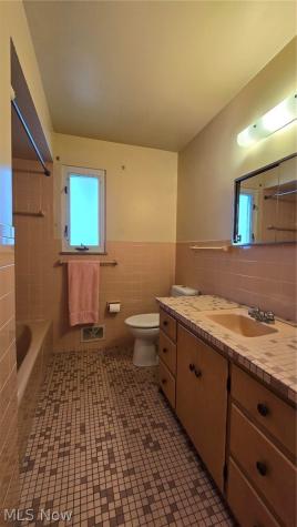 1190 Belle Avenue Lakewood OH 44107