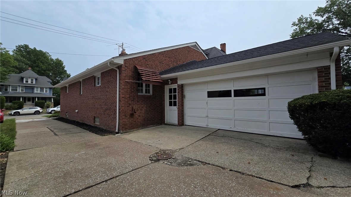 1190 Belle Avenue Lakewood OH 44107