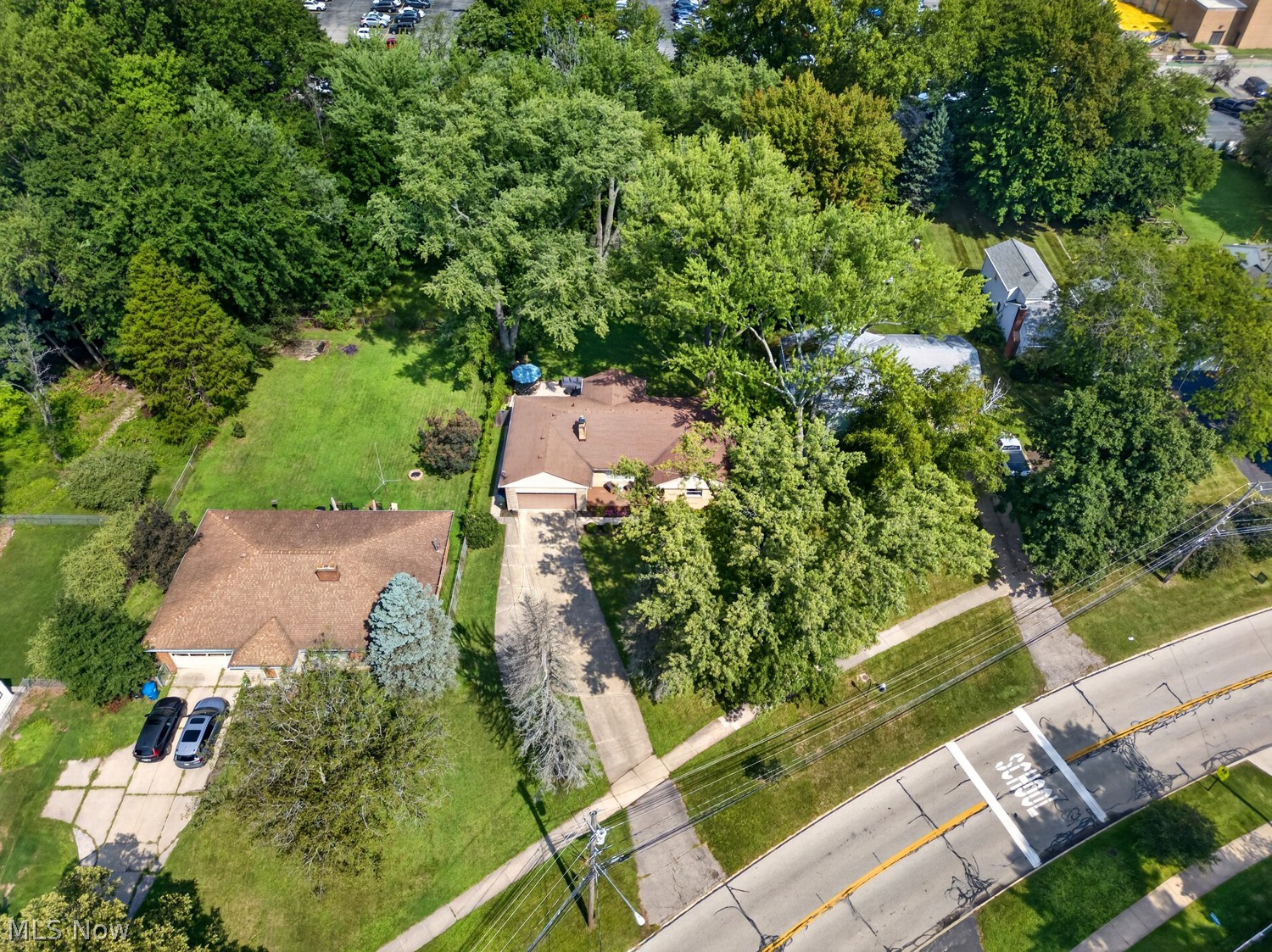 29512 Wolf Road Bay Village OH 44140