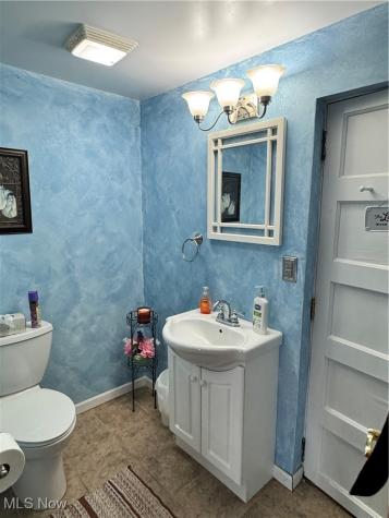 6041 Township Road 310 Millersburg OH 44654