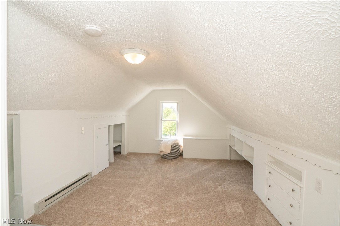 1037 Harpster Avenue Akron OH 44314