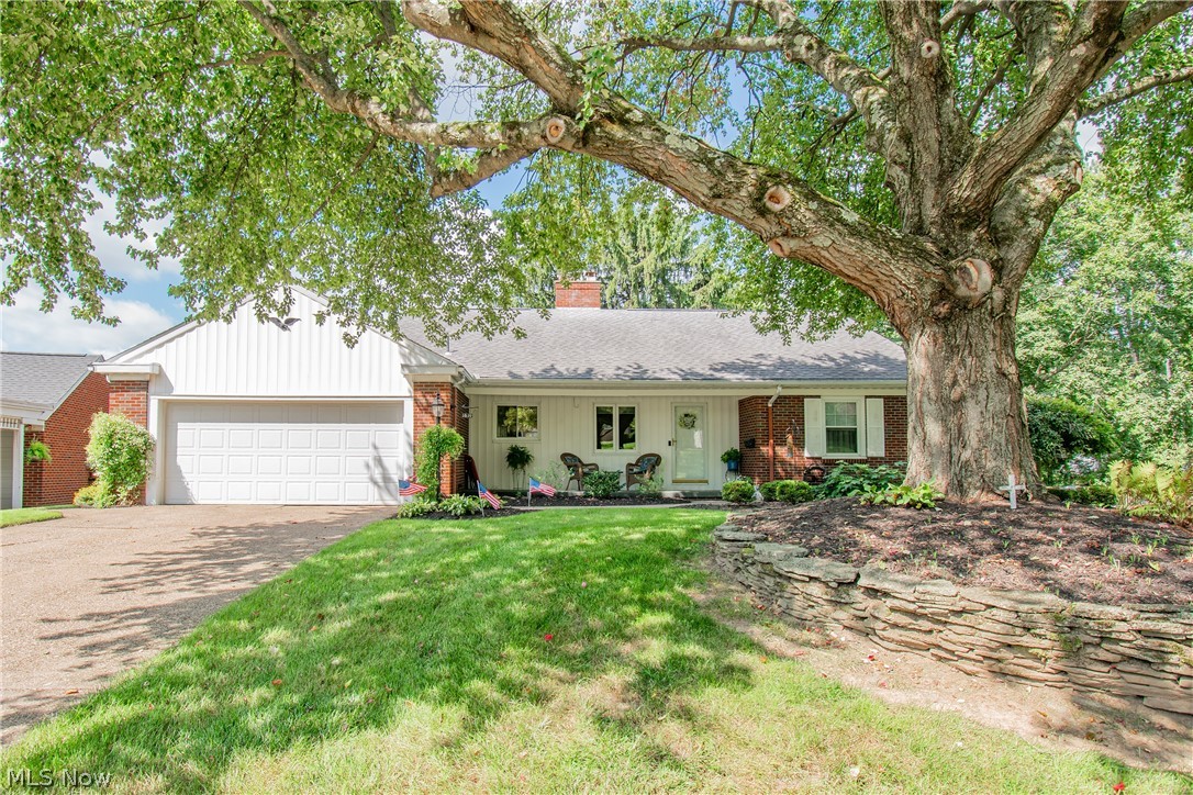 1639 Coventry Road NE Massillon OH 44646