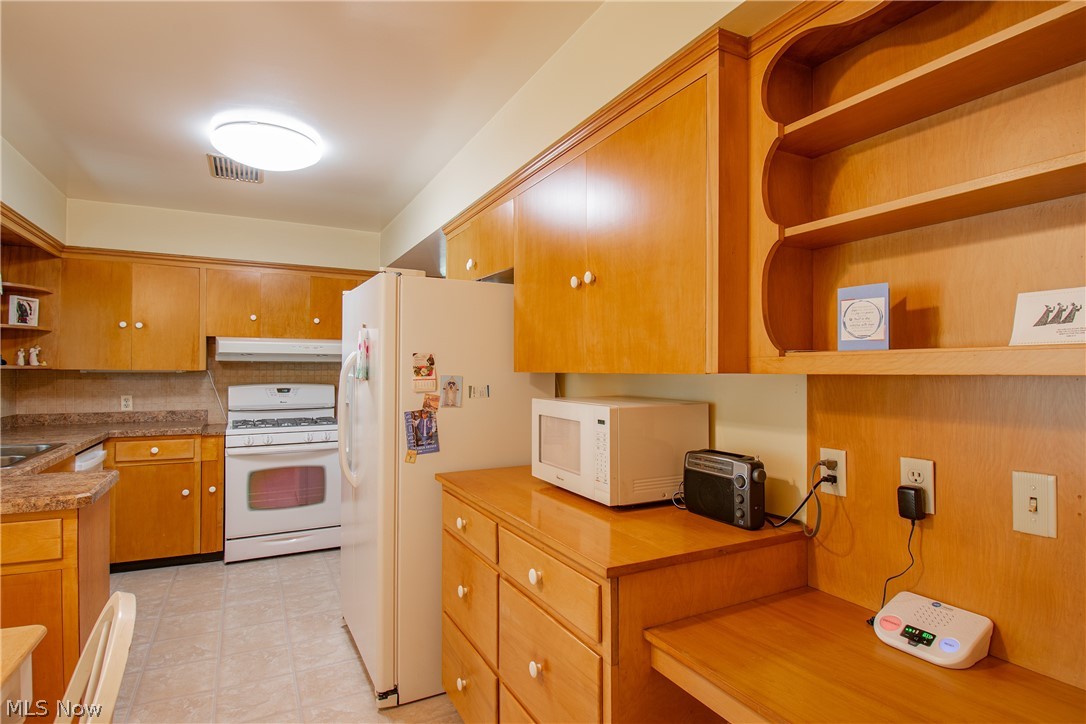1639 Coventry Road NE Massillon OH 44646