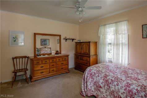 1639 Coventry Road NE Massillon OH 44646