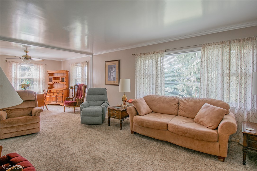 1639 Coventry Road NE Massillon OH 44646