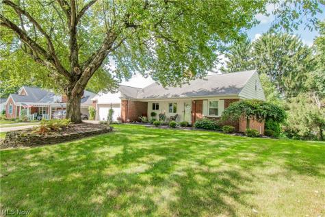 1639 Coventry Road NE Massillon OH 44646