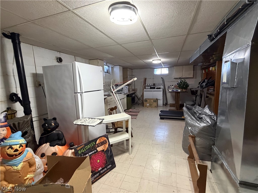 6063 E State Road Newcomerstown OH 43832