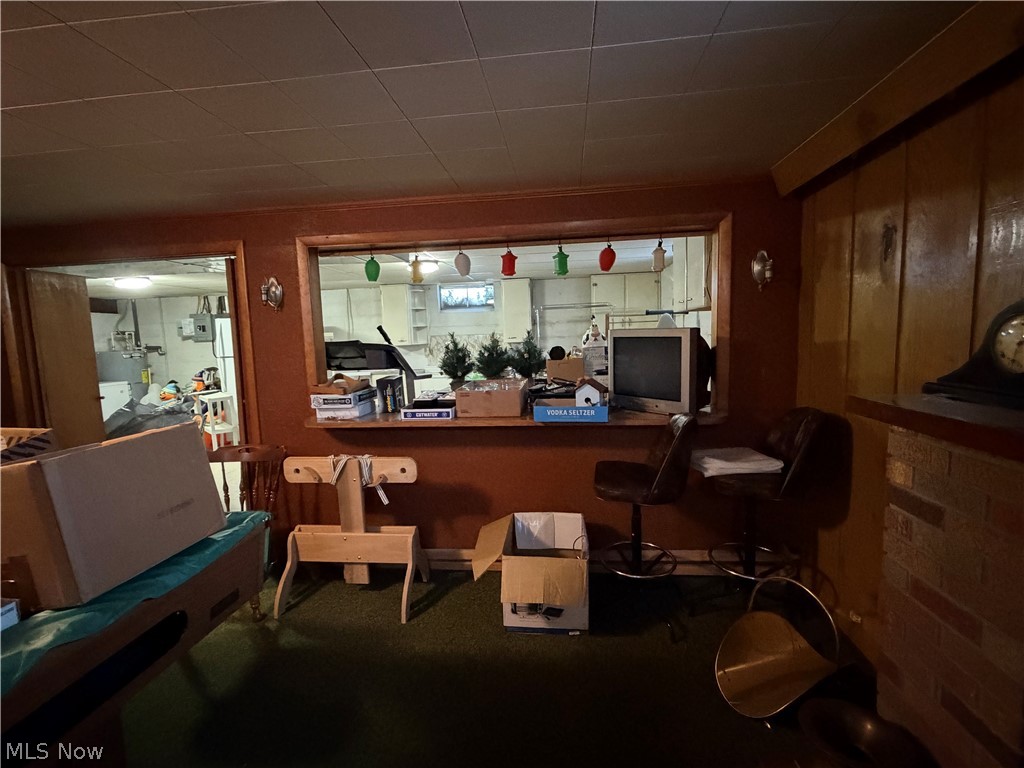 6063 E State Road Newcomerstown OH 43832