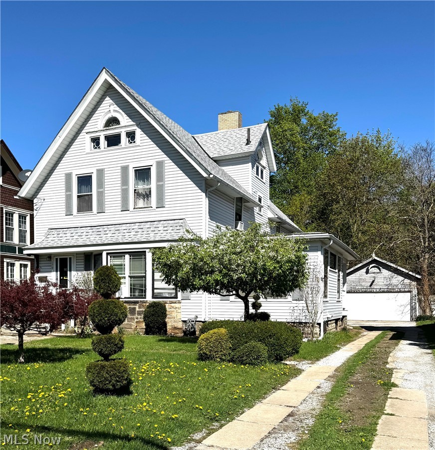 179 S Eagle Street Geneva OH 44041