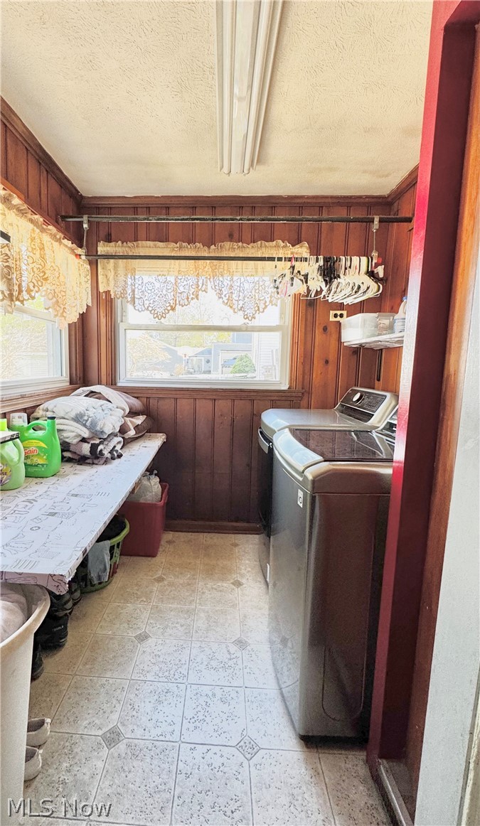 179 S Eagle Street Geneva OH 44041