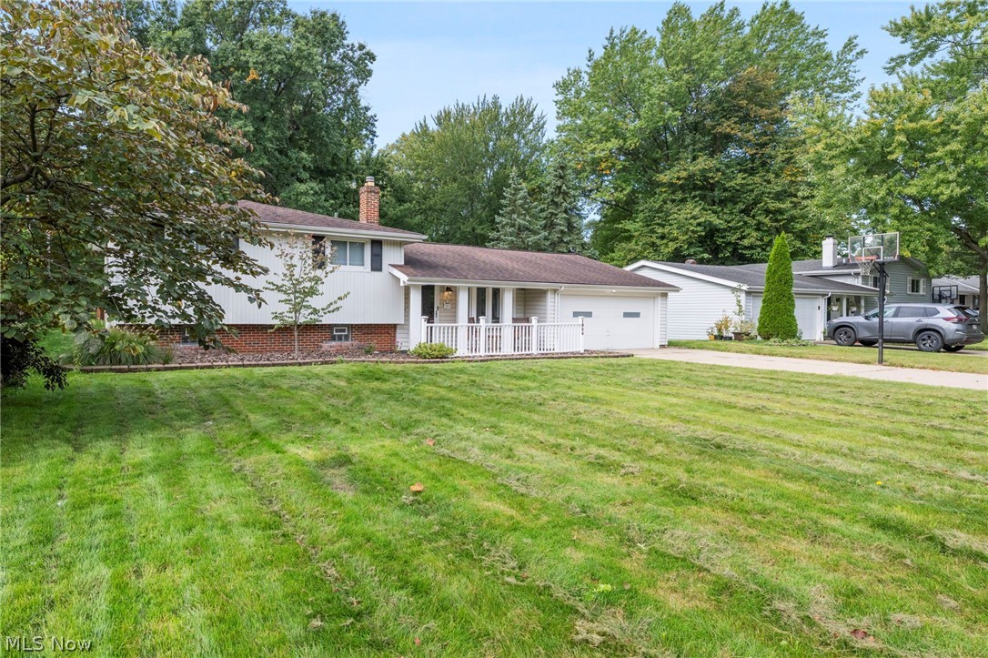1924 Bremerton Road Lyndhurst OH 44121