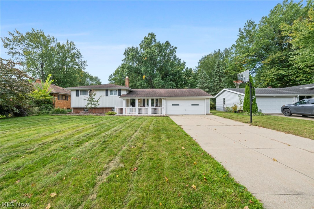 1924 Bremerton Road Lyndhurst OH 44121