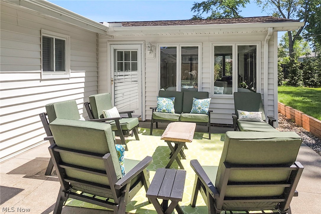 1924 Bremerton Road Lyndhurst OH 44121