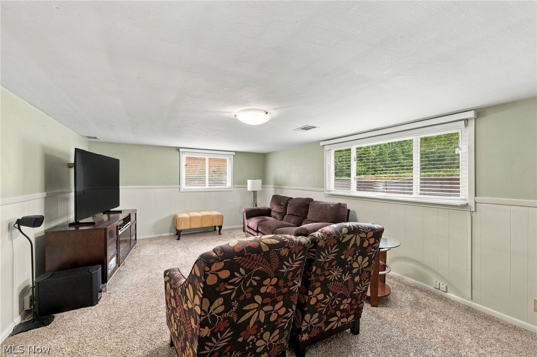 1924 Bremerton Road Lyndhurst OH 44121