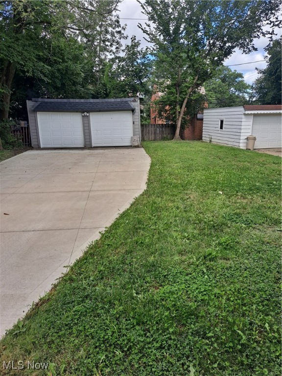 3698 Strandhill Road Shaker Heights OH 44122