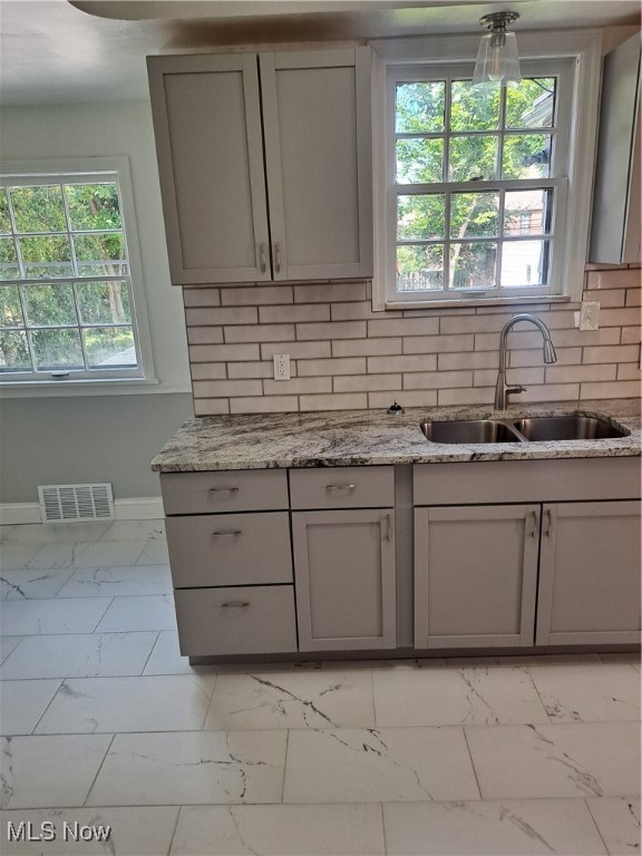 3698 Strandhill Road Shaker Heights OH 44122