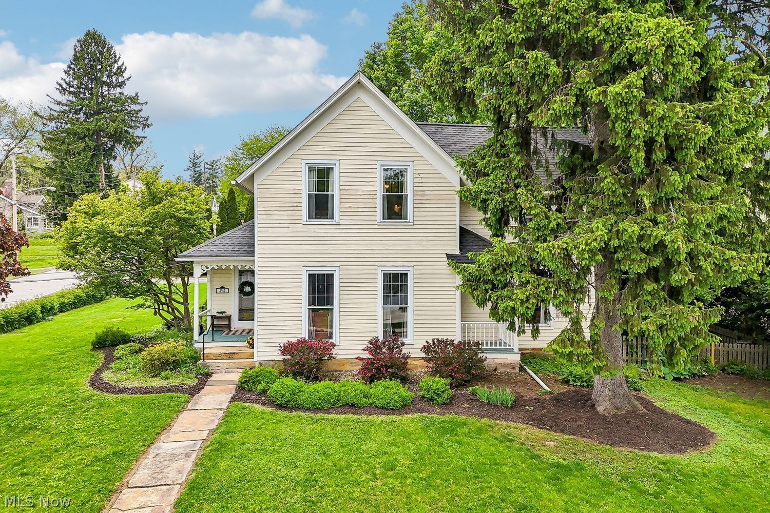 8942 Elm Street Brecksville OH 44141