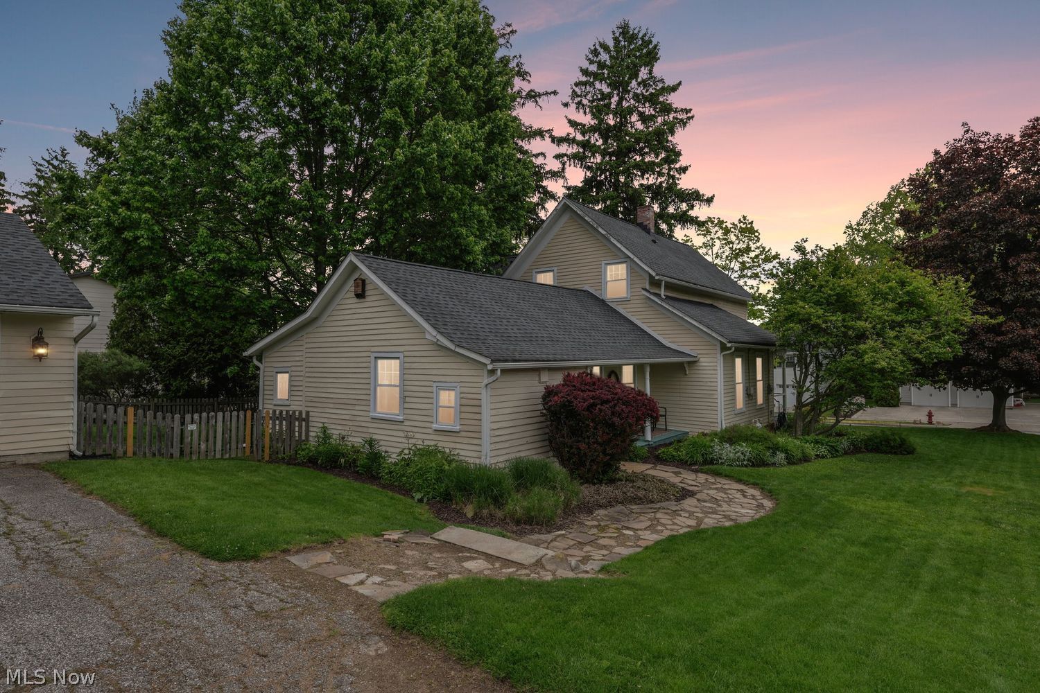 8942 Elm Street Brecksville OH 44141