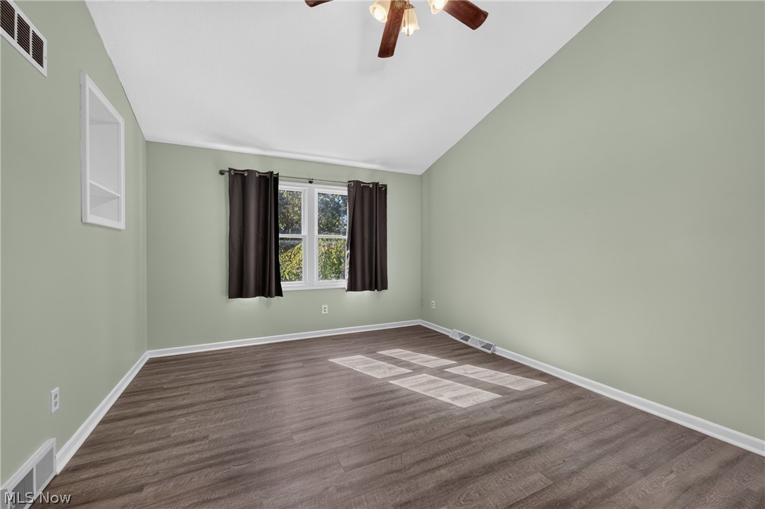 5387 Cherokee Avenue NW North Canton OH 44720