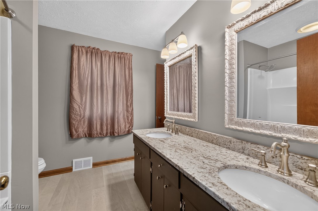 5387 Cherokee Avenue NW North Canton OH 44720