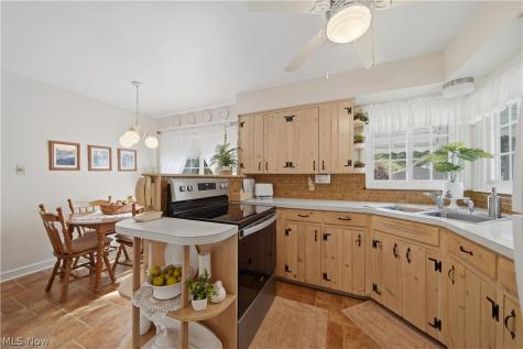 1808 Broad Boulevard Cuyahoga Falls OH 44223