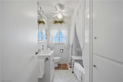 1808 Broad Boulevard Cuyahoga Falls OH 44223