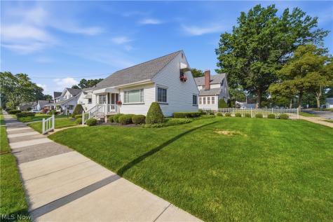 1808 Broad Boulevard Cuyahoga Falls OH 44223