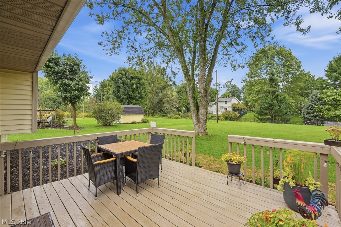 8008 Garnet Avenue NE Canton OH 44721